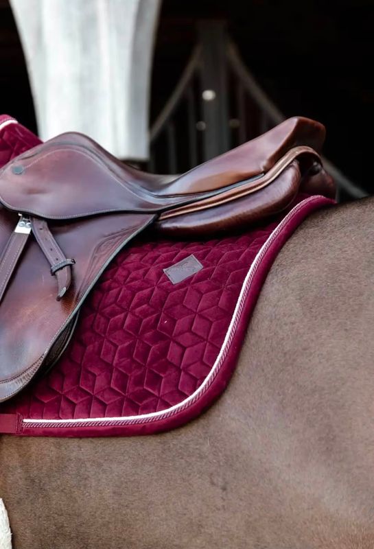 Kentucky Saddle Pad Velvet Jumping