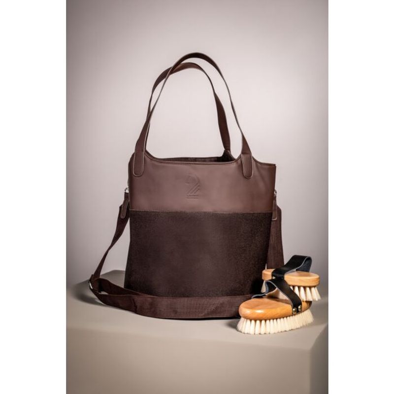 Lauria Garrelli Grooming Bag  Arezzo